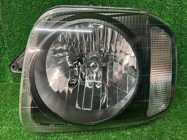スズキ　JB23W　ジムニー　左ヘッドライト　ハロゲン　100-32647　N　レベ無し　241025203