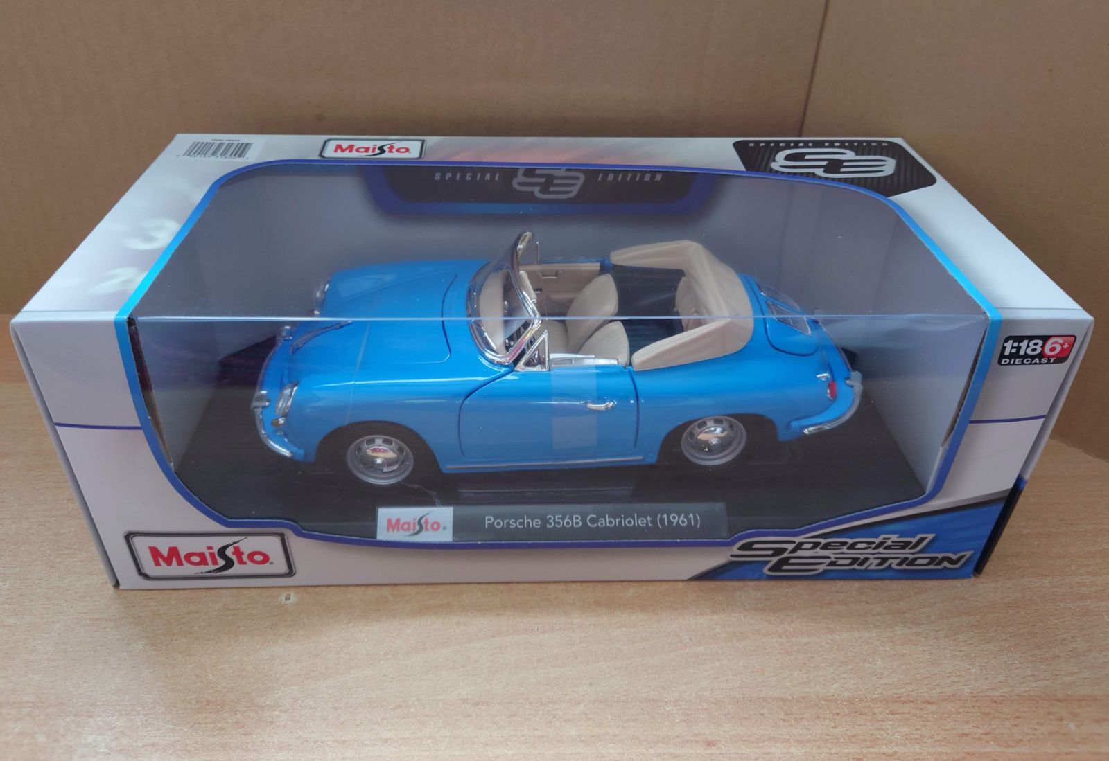 1⁄18 ポルシェ356B オープン ブルー PORSCHE 356B 1961 ブラーゴ 1/18