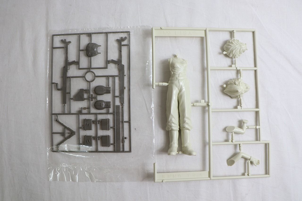 ○無限軌道の会 LISA AND PZB-39 ANTI TANK RIFLE 1/9フィギュア