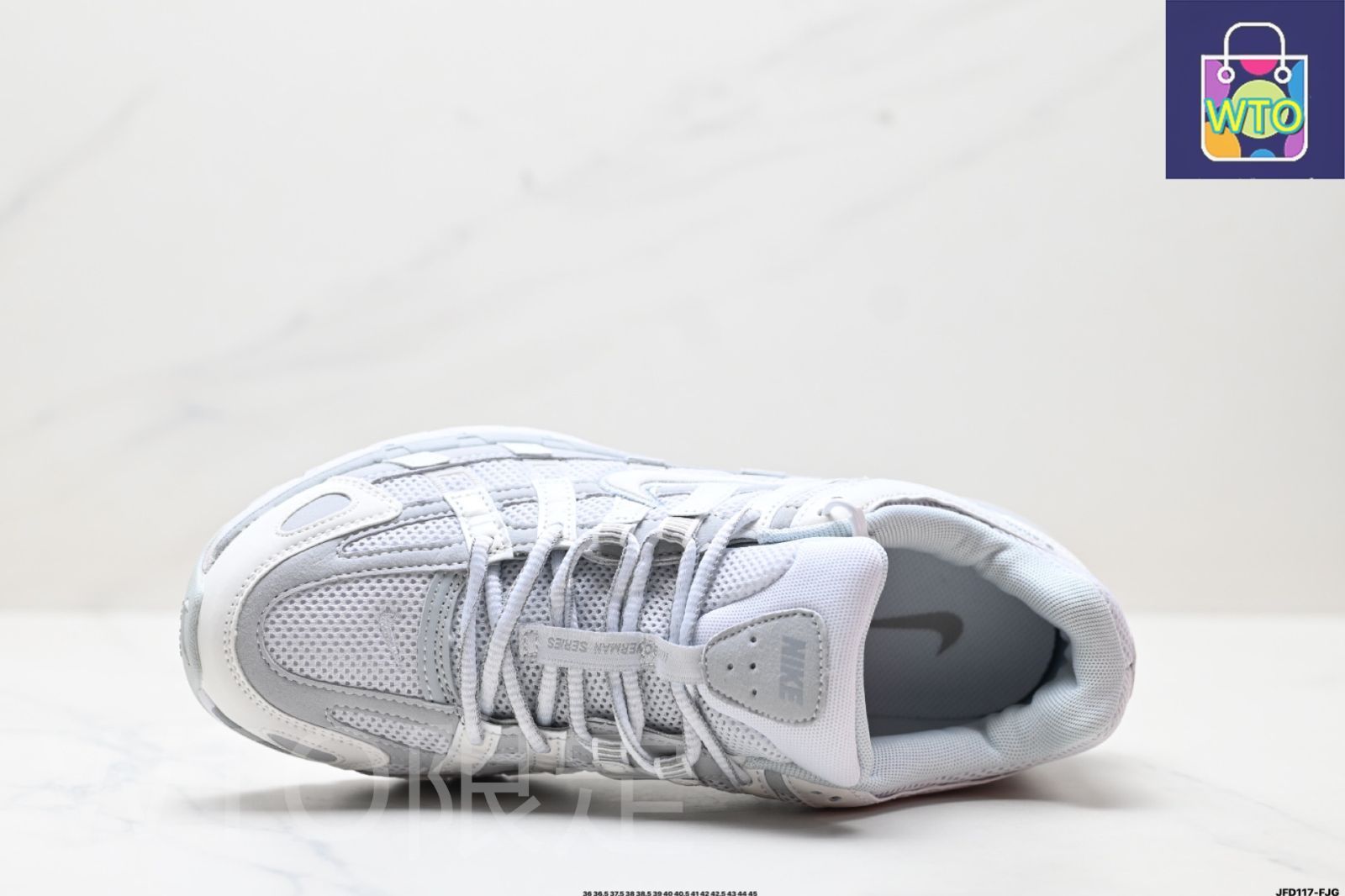 今日 Nike Initiator Running スーパー人気復古ダッドランニングシューズ 送料無料 在庫 セール価格