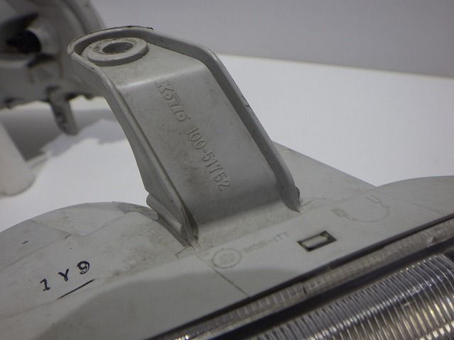 ヘッドライト左右 ハロゲン