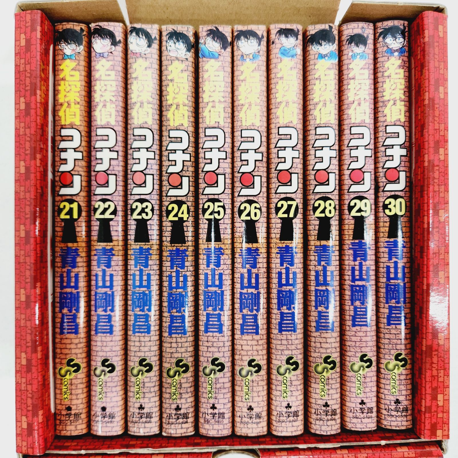 【美品・送料無料】名探偵コナン　1〜94巻セット（90巻なし） 美品・送料無料】名探偵コナン 1〜94巻セット（90巻なし）