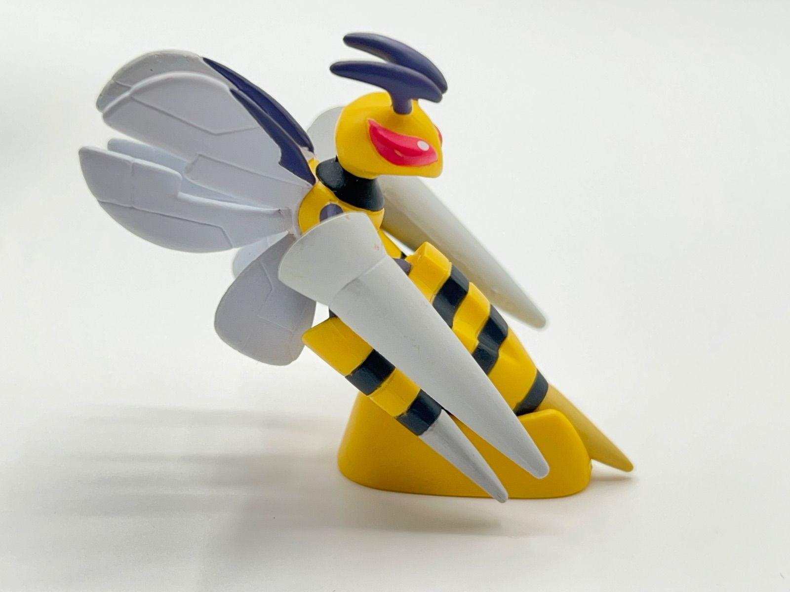 モンコレ メガスピアー 台座あり