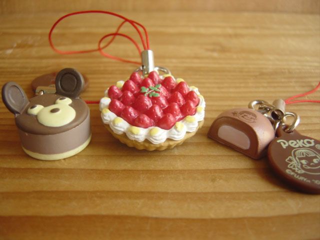 ♯Ejg17CE不二家のケーキストラップ2全6種 ♯Ejg17CE不二家のケーキストラップ2全6種 - メルカリ