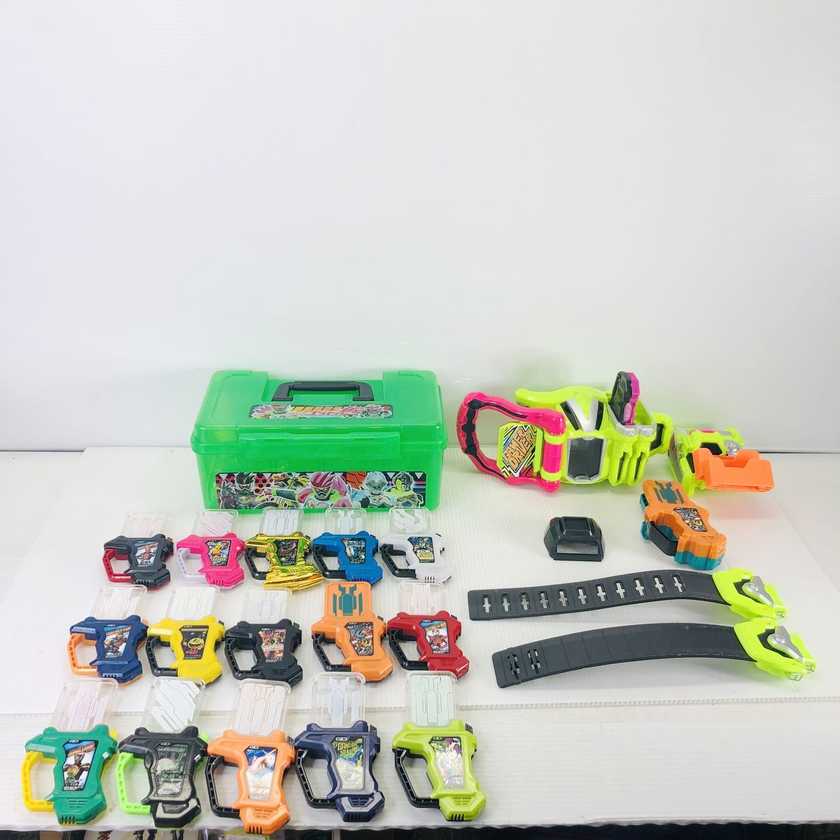 仮面ライダーエグゼイド まとめ売り ガシャット ゲーマドライバー 仮面ライダー エグゼイド ゲーマドライバー ガシャット セット