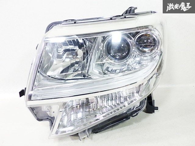 ダイハツ タントカスタム LA600 純正 左 ヘッドライト