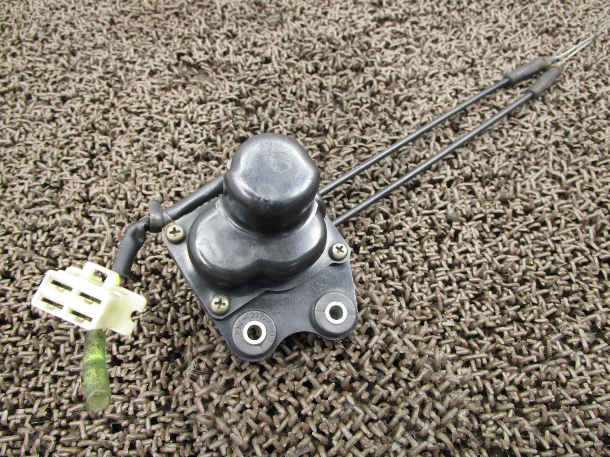 RZ250R サーボモーター ○Z627!29L ヤマハ 【 29L 】 キャブ車 RZ250R サーボモーター ○Z627!29L ヤマハ 【 29L 】 キャブ車