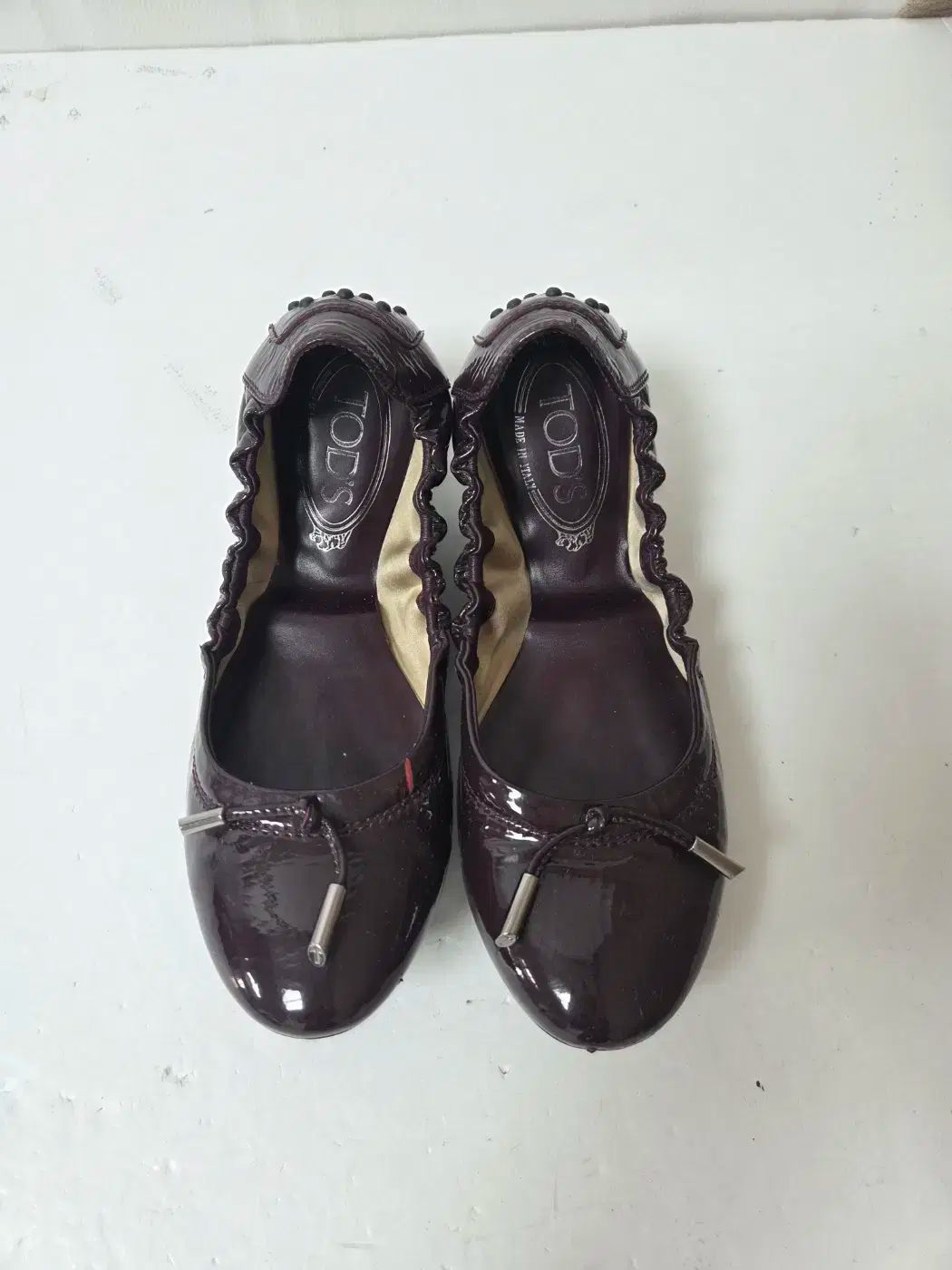 TOD'S(トッズ) バレリーナ フラット パープルレッド ( 240 ）