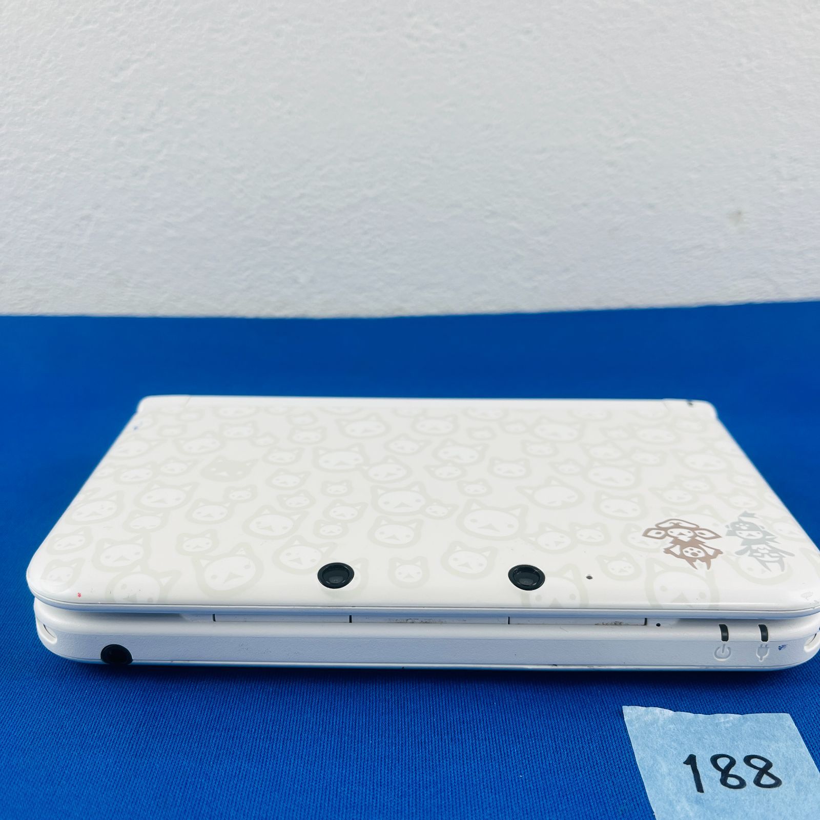 ◇188 【通電動作OK】3DS LL モンスターハンター4 アイルーホワイト