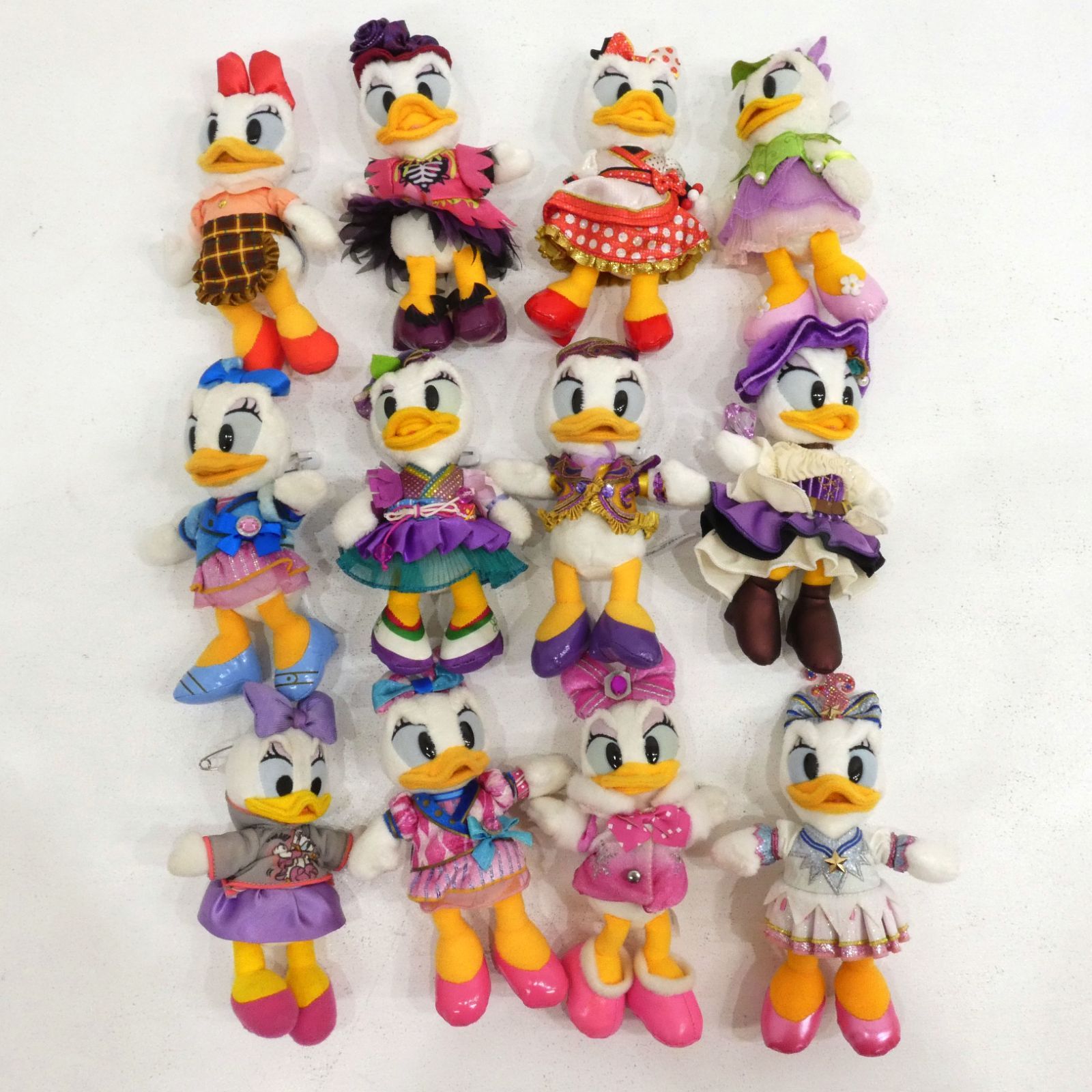 ♡デイジー♡【12個セット販売】ぬいぐるみキーホルダー ♡デイジー♡【12個セット販売】ぬいぐるみキーホルダー デイジー