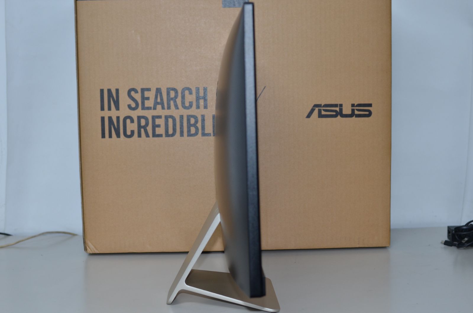 ジャンク品一体型パソコン ASUS V241IC メモリ4GB HDD1TB ジャンク品一体型パソコン ASUS V241IC メモリ4GB HDD1TB 第八