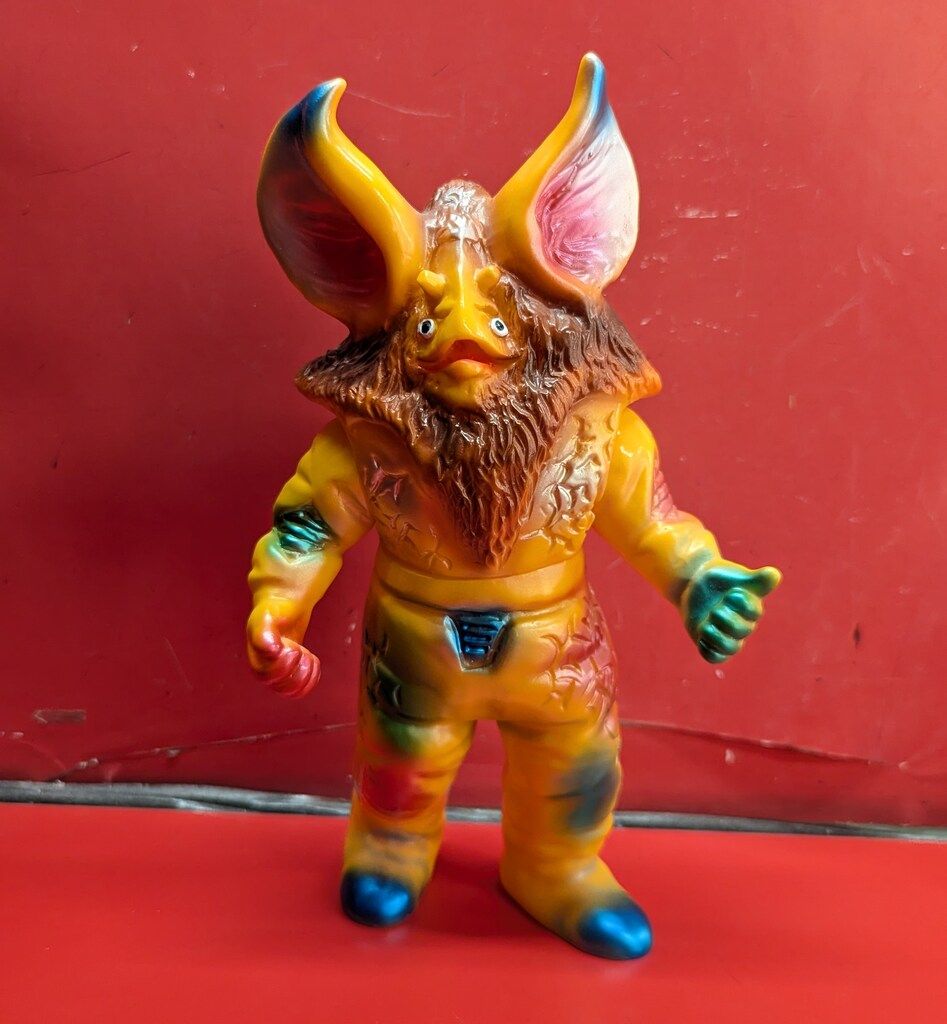 ブルマァク ブルマァクの怪獣シリーズ ウルトラセブン イカルス星人(イエロー)復刻版