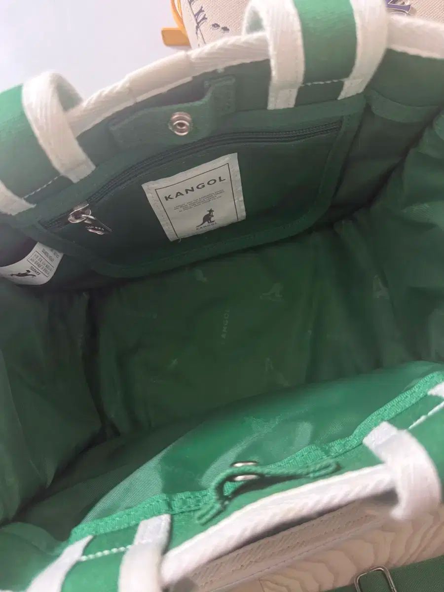 Burberry(バーバリー) クロスバッグ (カーキ) 中古】バーバリー Trench