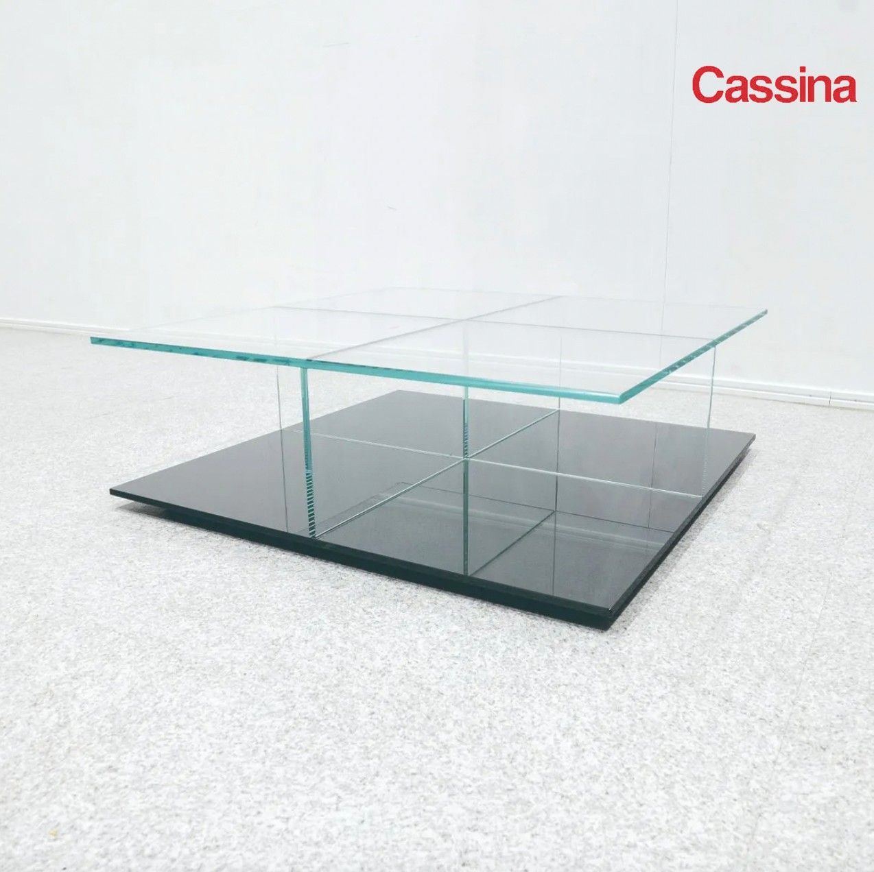 Cassina CON RUOTE ガラスローテーブル - 靴/バッグ