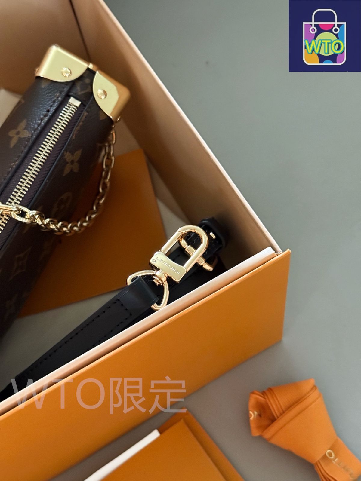 今日特価】LV ルイヴィトン サイドトランク シリーズ 精緻で実用
