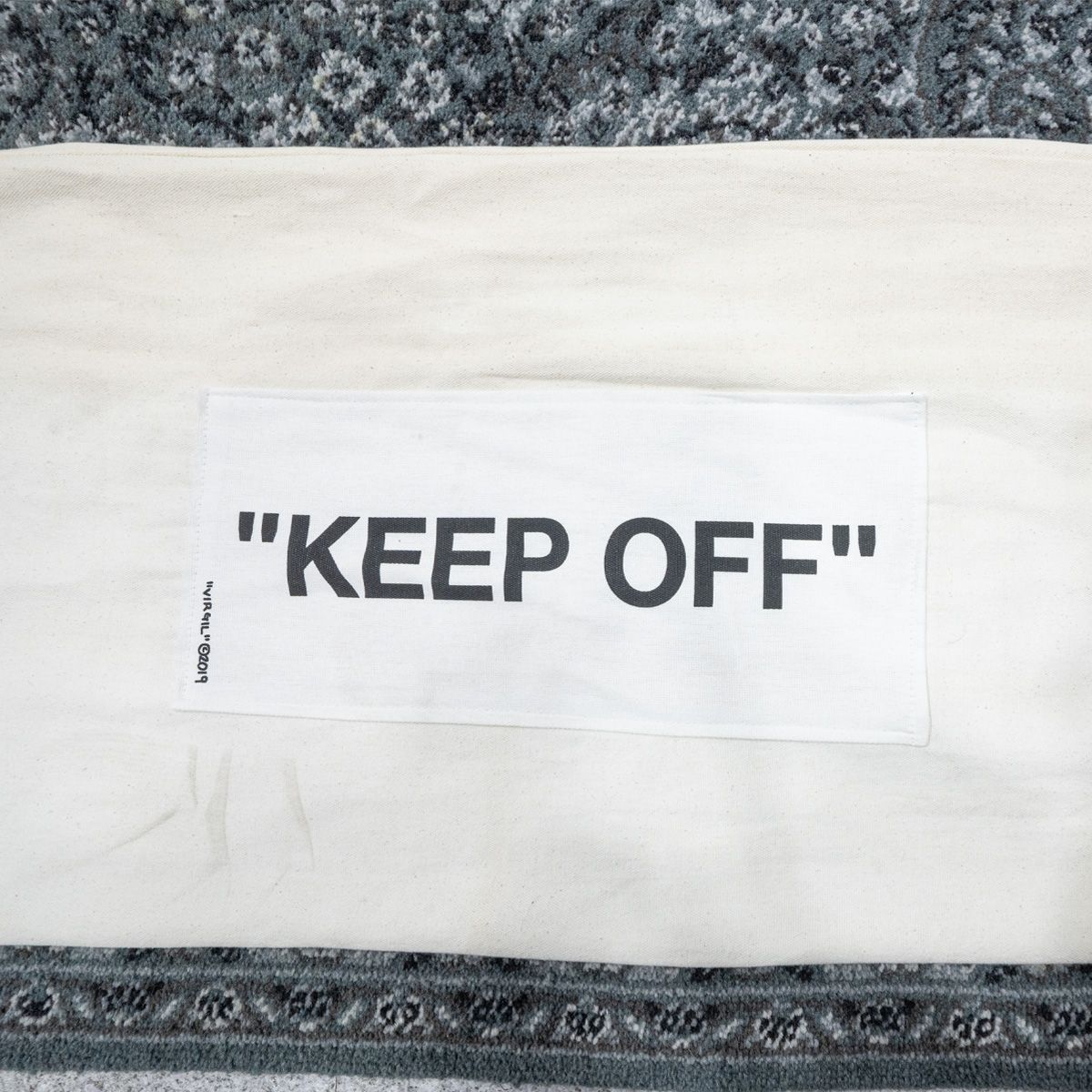 中古品】IKEA イケア ART EVENT 2019 “ KEEP OFF ” ラグ VIRGIL ABLOH