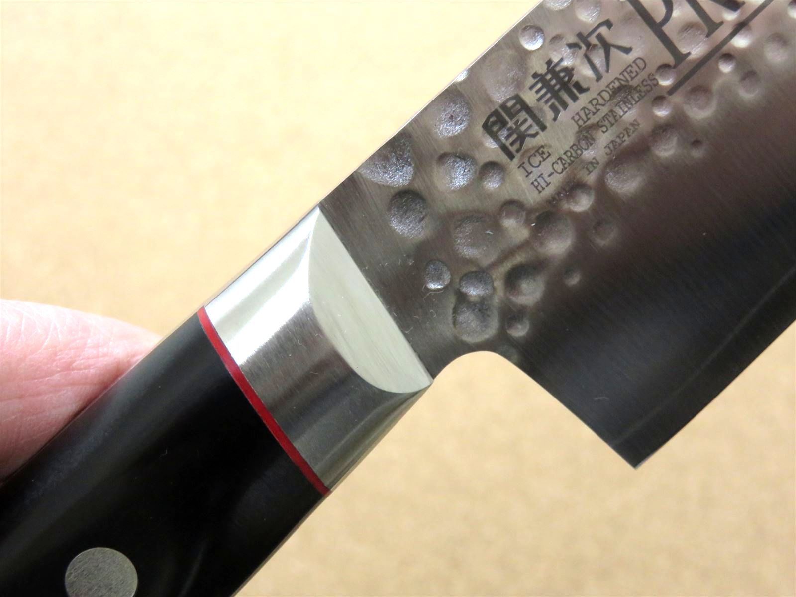 関の刃物 三徳包丁 170mm PRO-J 鎚目鍛造 3層鋼 万能 料理ナイフ