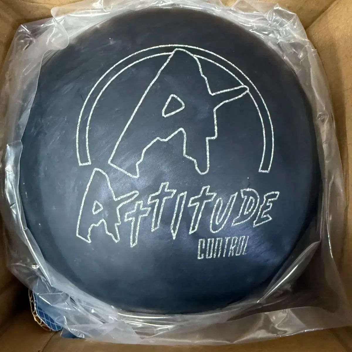 14 ポンド 態度 コントロール ブラック ウレタン BRUNSWICK ブランズウィック ボーリング 公式球