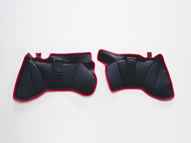 [G'BASE]S500J，S510J サンバートラック・グランドキャブ(H26/9～)用エンジンフードカバー(ブラック×レッド)