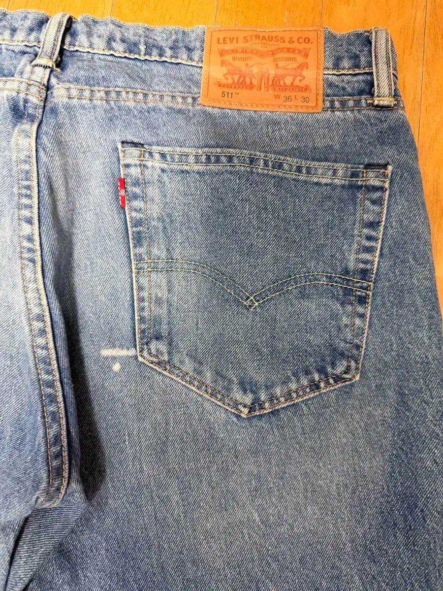 511 スリムフィット