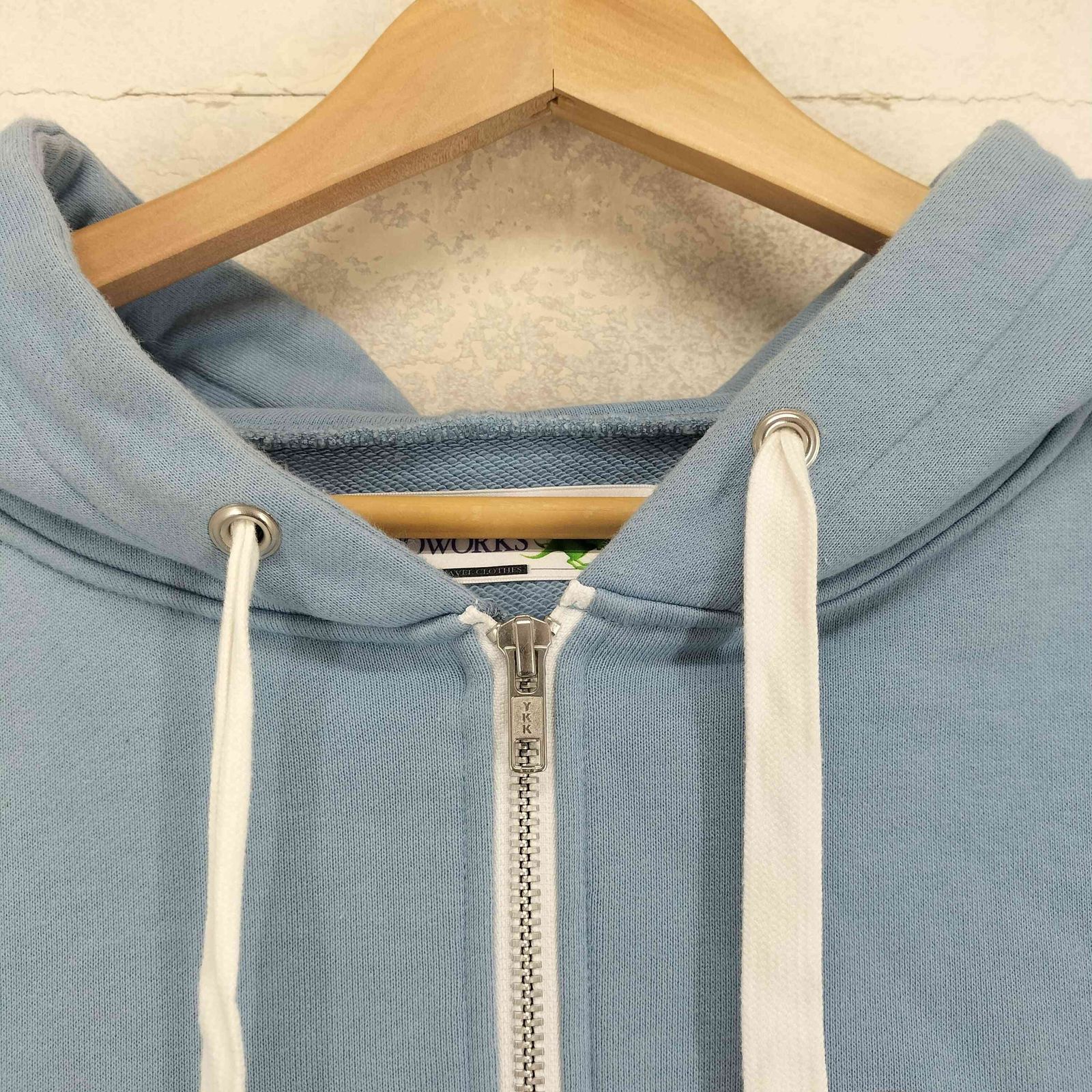 ユーズドフルギ USED古着 ストーン装飾 PARIS ジップフーディー