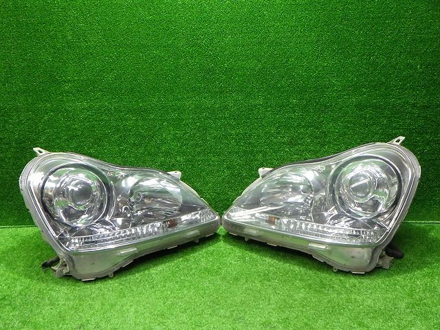 車 18マジェスタ ヘッドライト左右 HID UZS186/187 前期 30-315 H