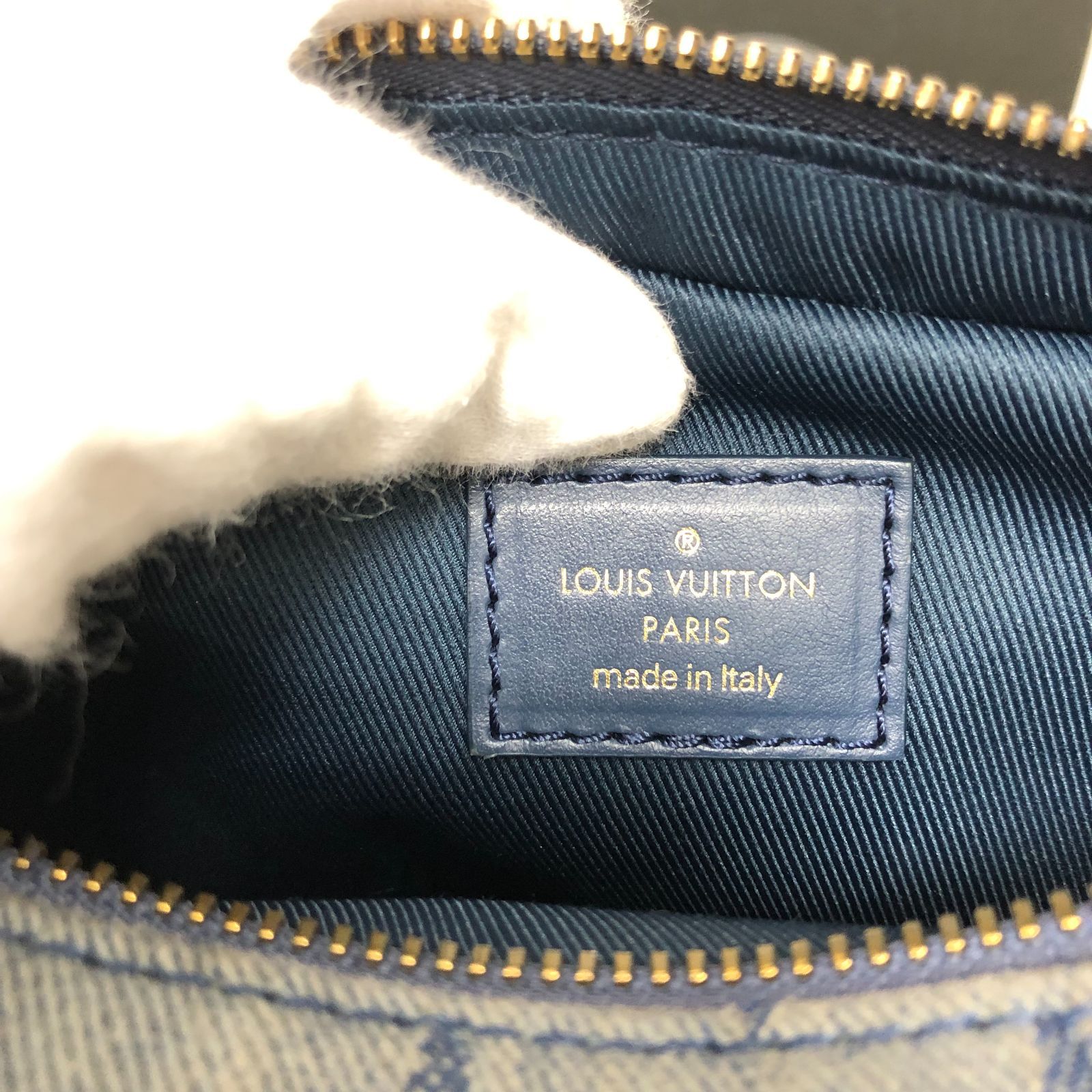 LOUIS VUITTON ルイ・ヴィトン M44741 バムバッグ アウトドア ボディ 