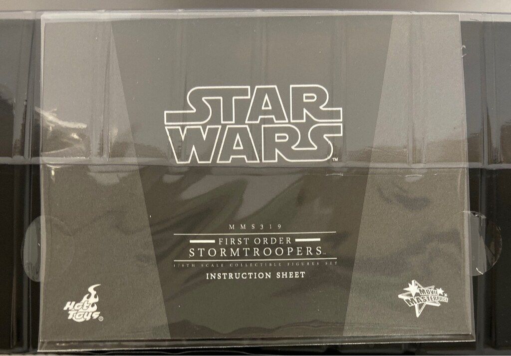 HOTTOYS MOVIE MASTERPIECE FIRST ORDER STORMTROOPERS / REGULAR