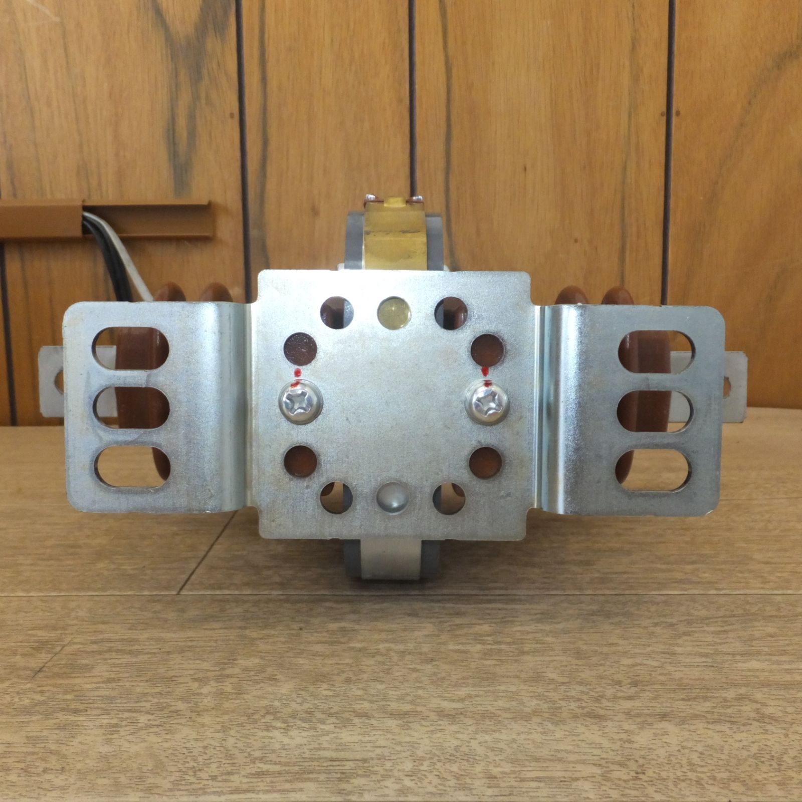 三菱電機