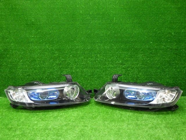 比較的綺麗 ホンダ RB1/2 オデッセイ 前期 ヘッドライト 左右 P4222 N0 バラスト、AFS付き 250521055