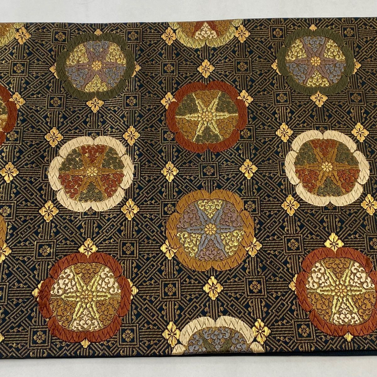 袋帯 美品 逸品 花丸文 ヱ霞 刺繍 金糸 紫 六通 正絹 中古 : 1000080044191 : リユースセレクトショップバイセル Yahoo!店  - 通販 - Yahoo!ショッピング