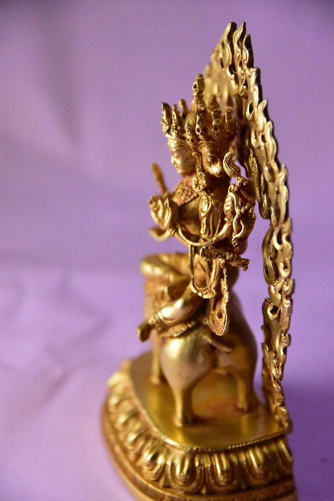 ネパールパタン製　仏像　パルデンラモ　具徳天女　　銅製金箔鍍金rqs007 マリーチ 摩利支天 銅製金箔鍍金 ネパールパタン製 仏像 prk013 - メルカリ