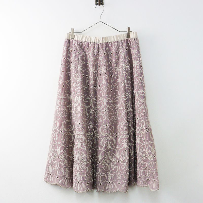 美品　大きいサイズ46 ローズティアラ　ウエストゴム　花柄スカート 美品 大きいサイズ46 ローズティアラ ウエストゴム ふんわり花柄