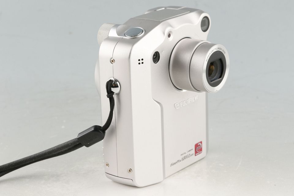 Digital Camera