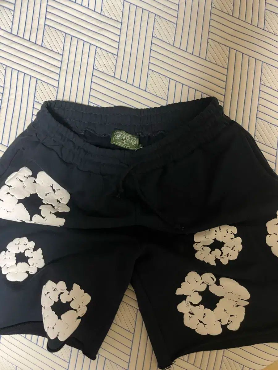 デニムティアーズ　ハーフパンツ　ショーツ　希少　レア　茶　入手困難　新作　正規品 DENIM TEARS / デニムティアーズ コットン リース デニム