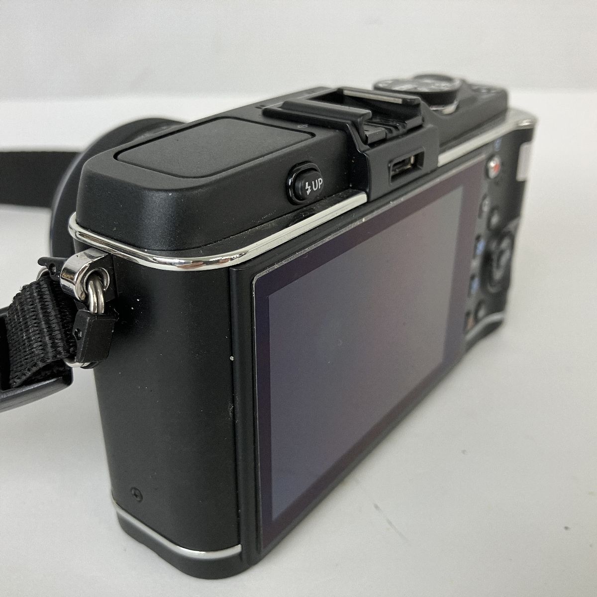 OLYMPUS