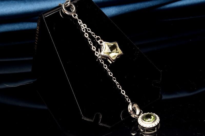 シルバー925◇宝石質 モルダバイト＆リビアングラス 5-8.5mm スター