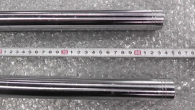 フロントサスペンション