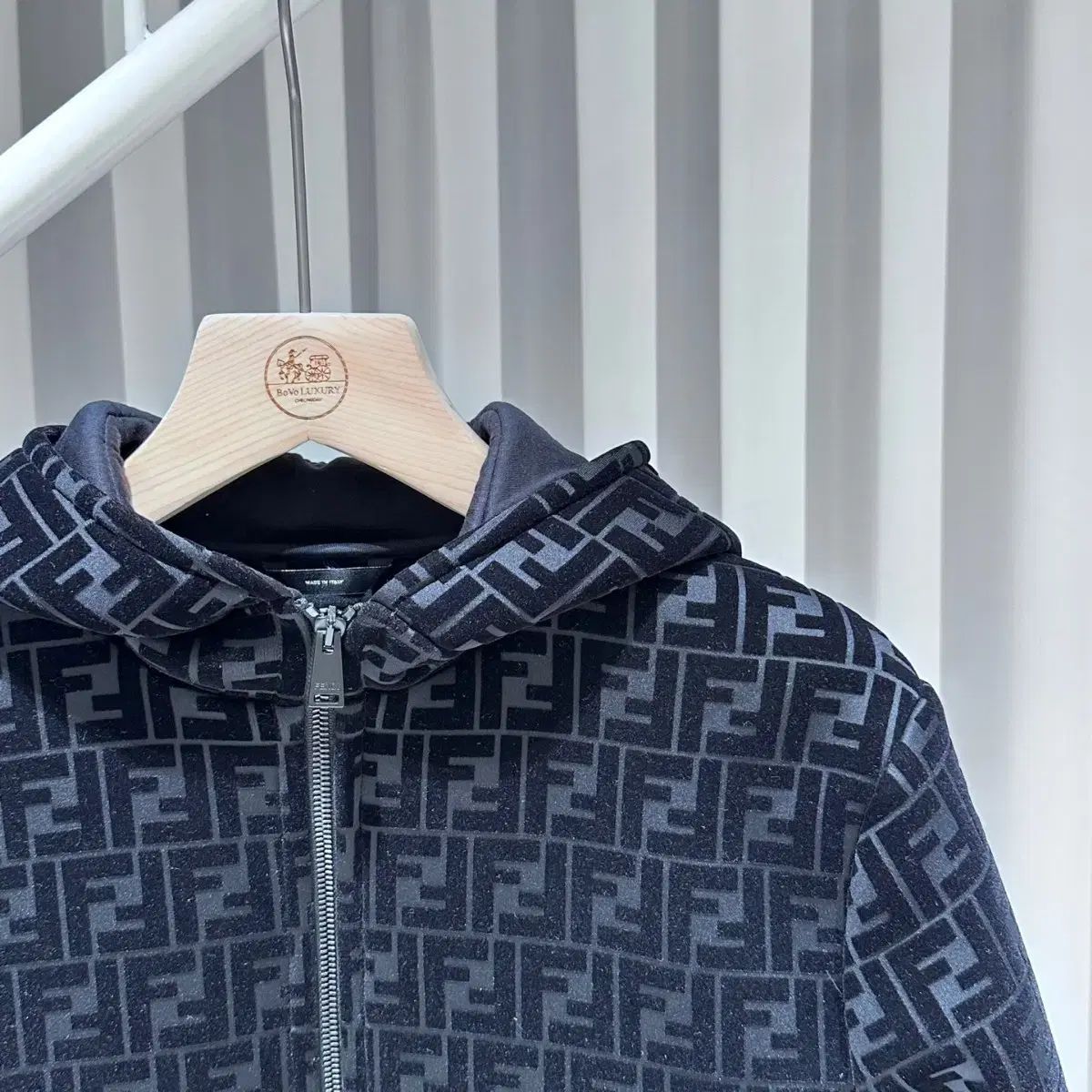 FENDI フェンディ