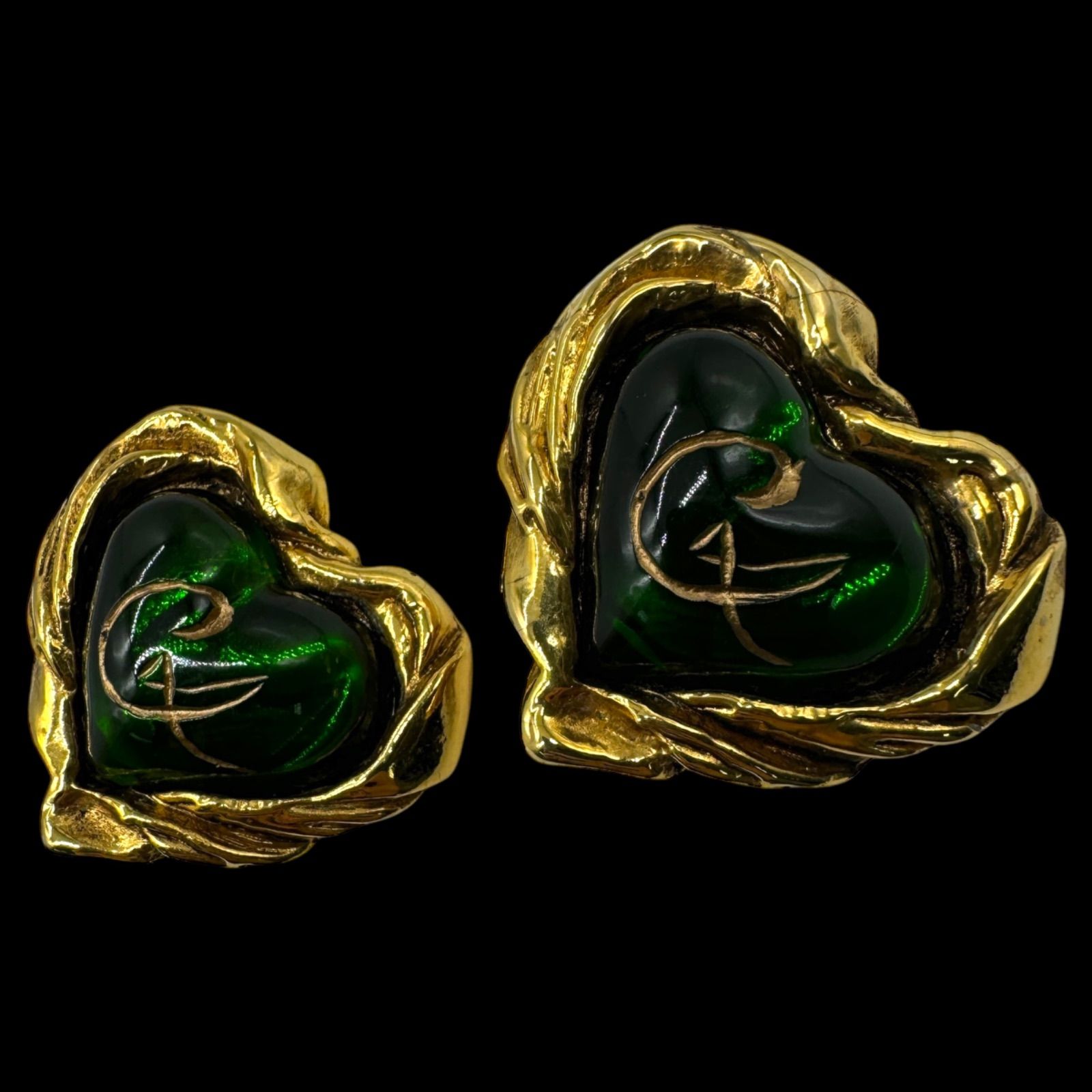 購入 希少 Christian Lacroix クリスチャンラクロワ 大ぶり ハート型