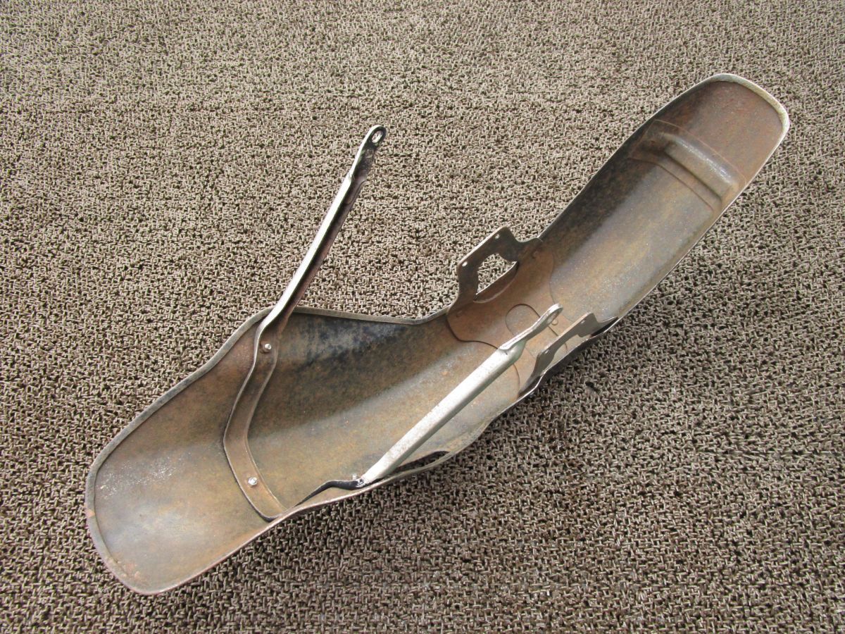 ベンリィCD125T フロントフェンダー □Z8！CD125T ホンダ 【 CD125TE