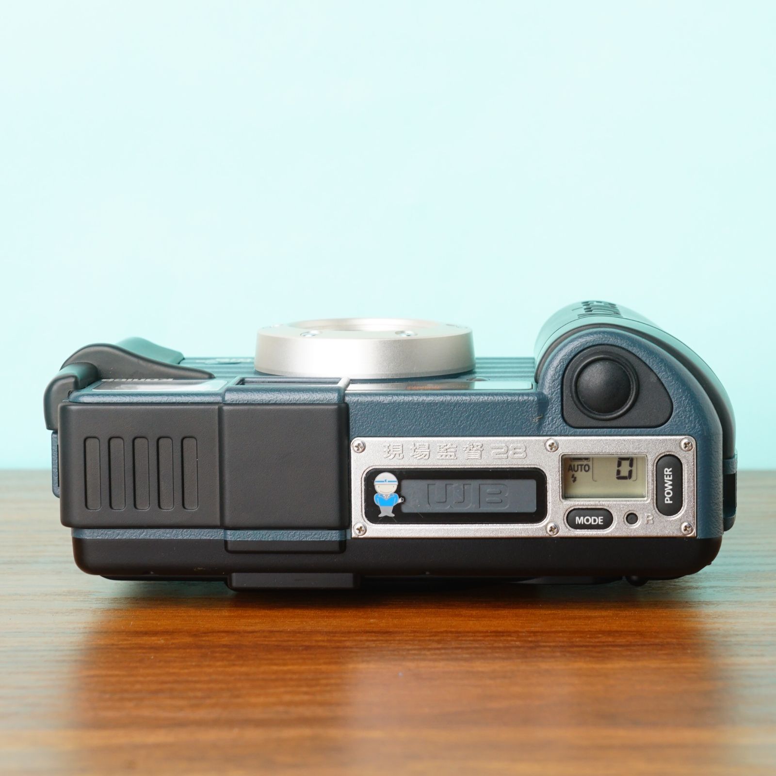 [美品] 完動品◎コニカ 現場監督 28 WB ブルー フィルムカメラ #96 美品] 完動品◎コニカ 現場監督 28 WB ブルー フィルムカメラ #96