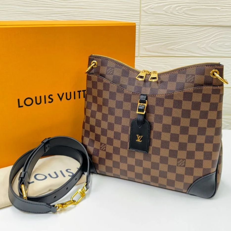 【新品同様 未使用品】Louis Vuitton  ルイヴィトン モノグラム オデオン MM M45352 ショルダーバッグ （SNA）02405220180009SE