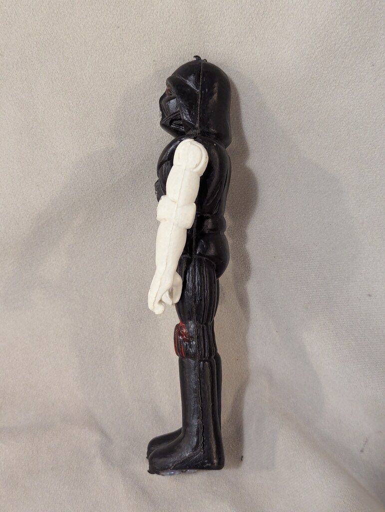 ダースベイダー風 ポリ人形