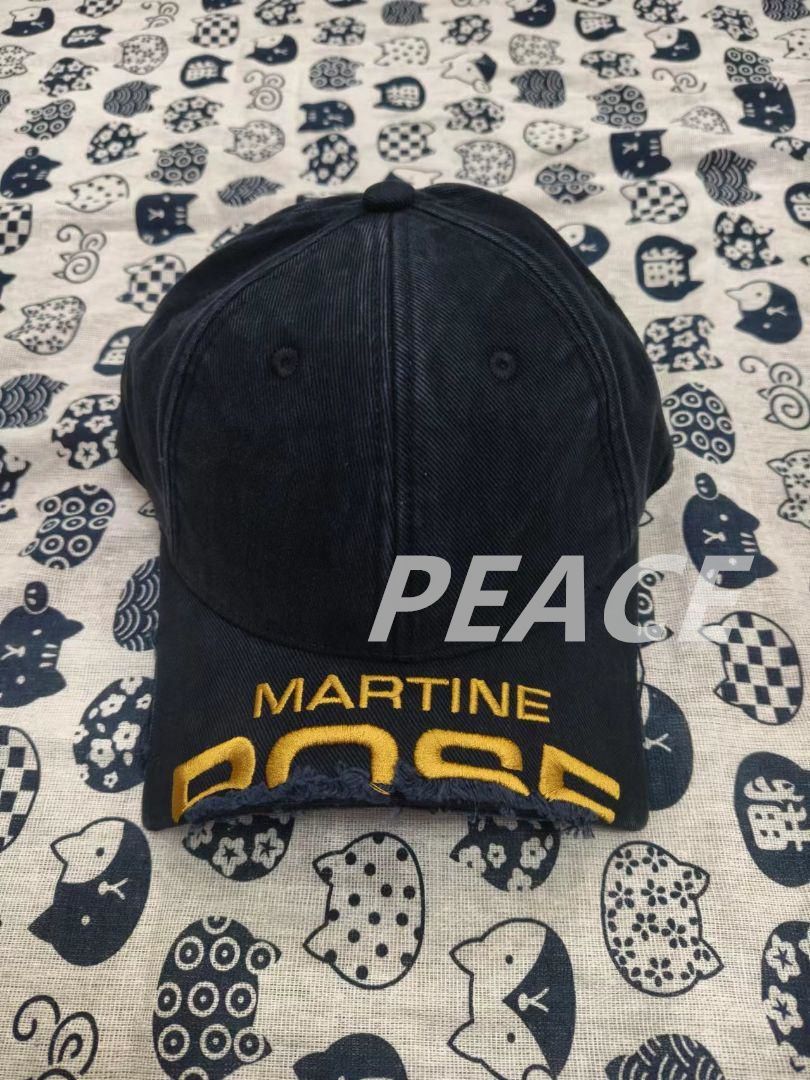 新品 MARTINE ROSE CUT PEAK CAP