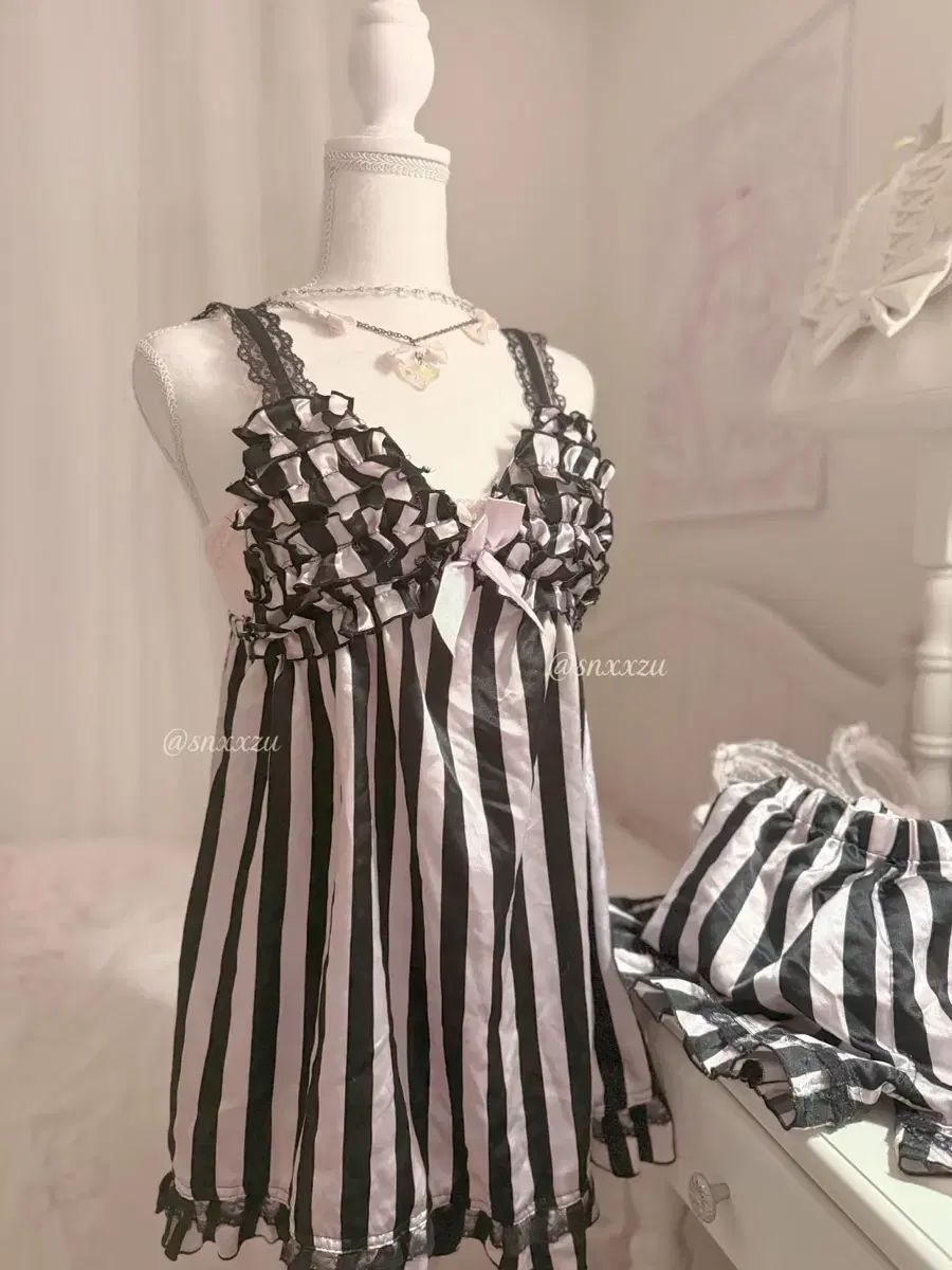 シュガードール ギャル ルームウェア セットアップ パジャマ ラテギャルひめかじ y2k 一つ リズリサ トゥルルル