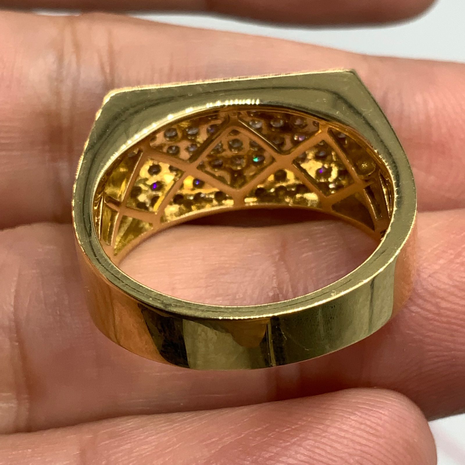 K18、GSTVダイヤトップ0.7ct