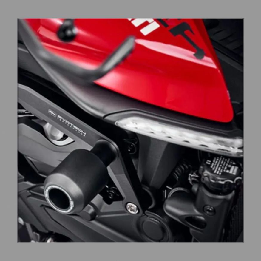 950 Plusに適合しました車体バンパー防玉防ゴム