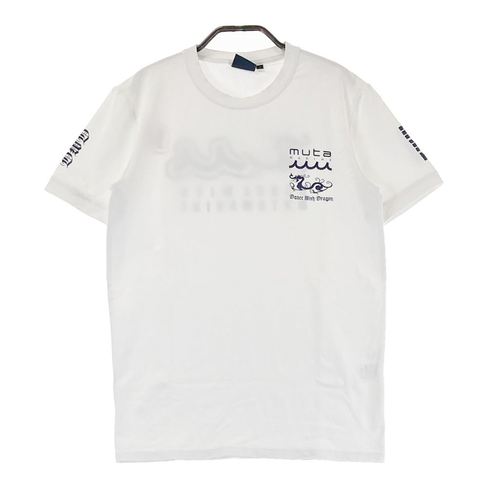サイズ：4 MUTA MARINE ムータマリン × DANCE WITH DRAGON ロゴプリント 半袖Tシャツ  ホワイト系 [240101471522] ゴルフウェア レディース ストスト サイズ：4 MUTA MARINE ムータマリン × DANCE WITH DRAGON ロゴ