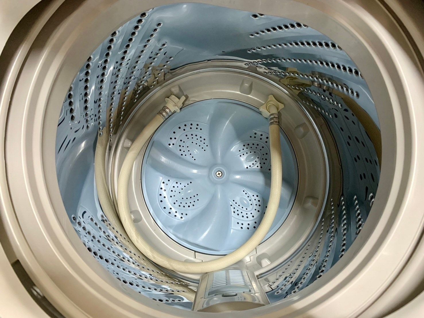 大阪送料無料☆3か月保障付き☆洗濯機☆2019年☆ハイセンス☆5.5kg☆HW  